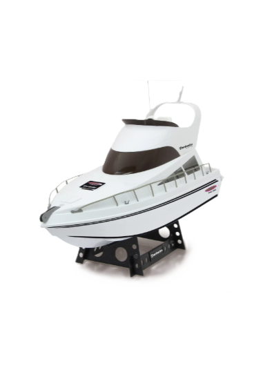 Radiostyrd yacht JAMARA